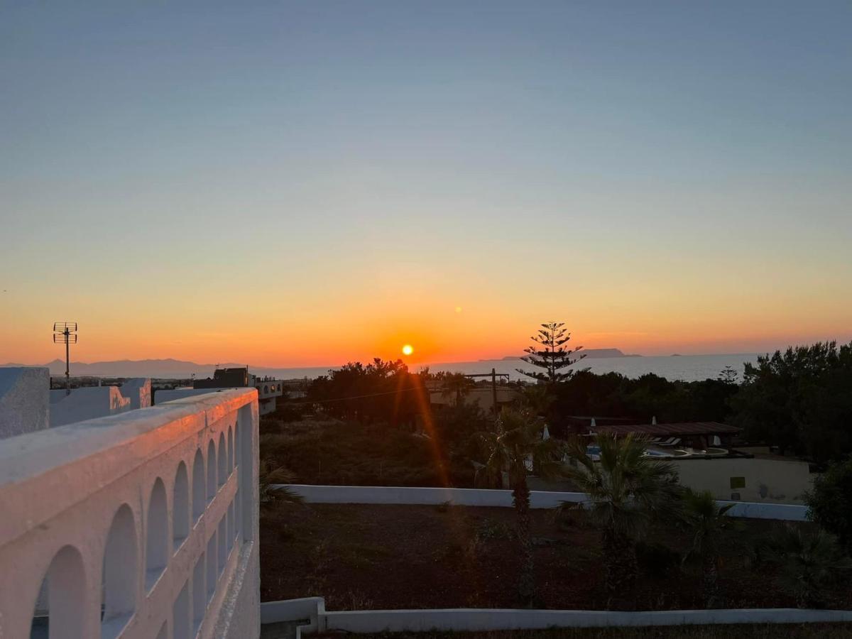 Air Brand New Bedrooms Hersonissos (Crete) Exterior foto